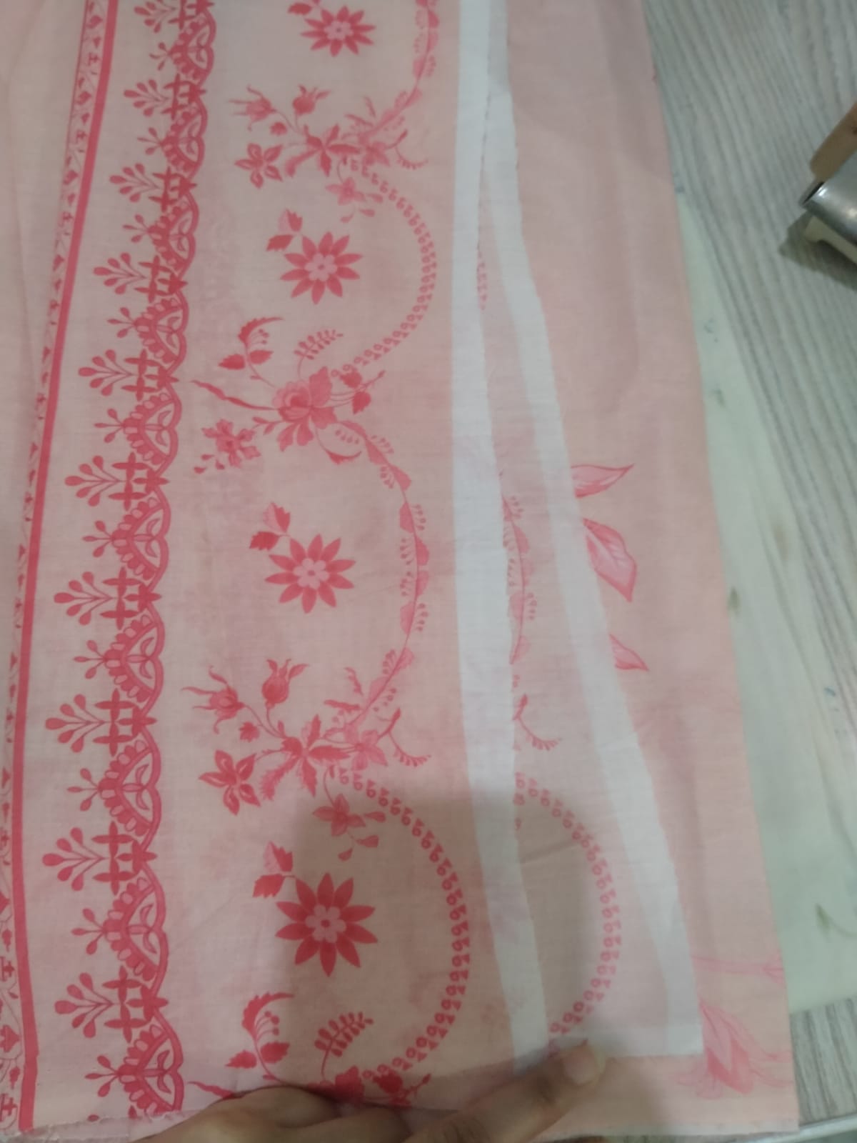 Photo from Ayeshasalman's review
